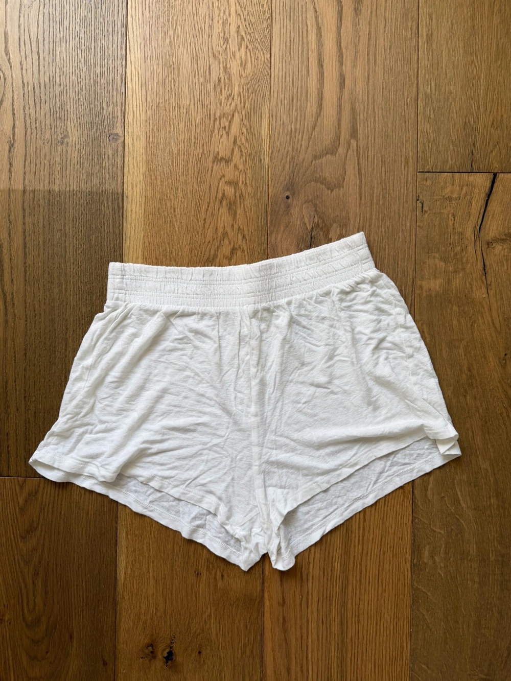 h&m white linen blend shorts